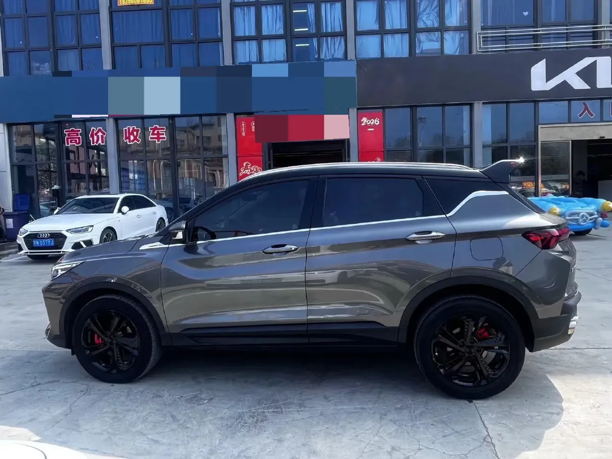 2023 Geely Coolray 1.5T 181HP L4 7DCT,autocango,china used car exporter,china ev exporter,chinese used car exporter,chinese used ev exporter