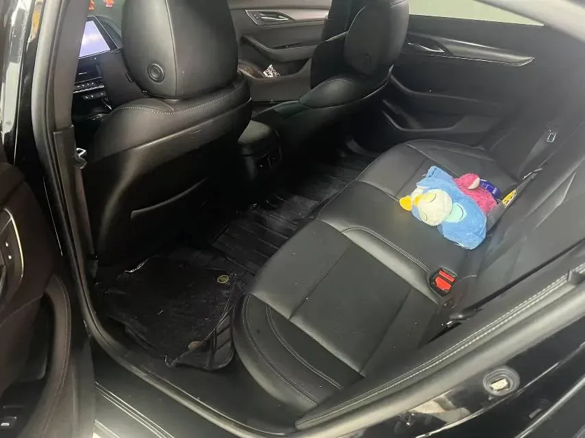 2022 Cadillac CT5 2.0T 237HP L4 10AT,autocango,china used car exporter,china ev exporter,chinese used car exporter,chinese used ev exporter