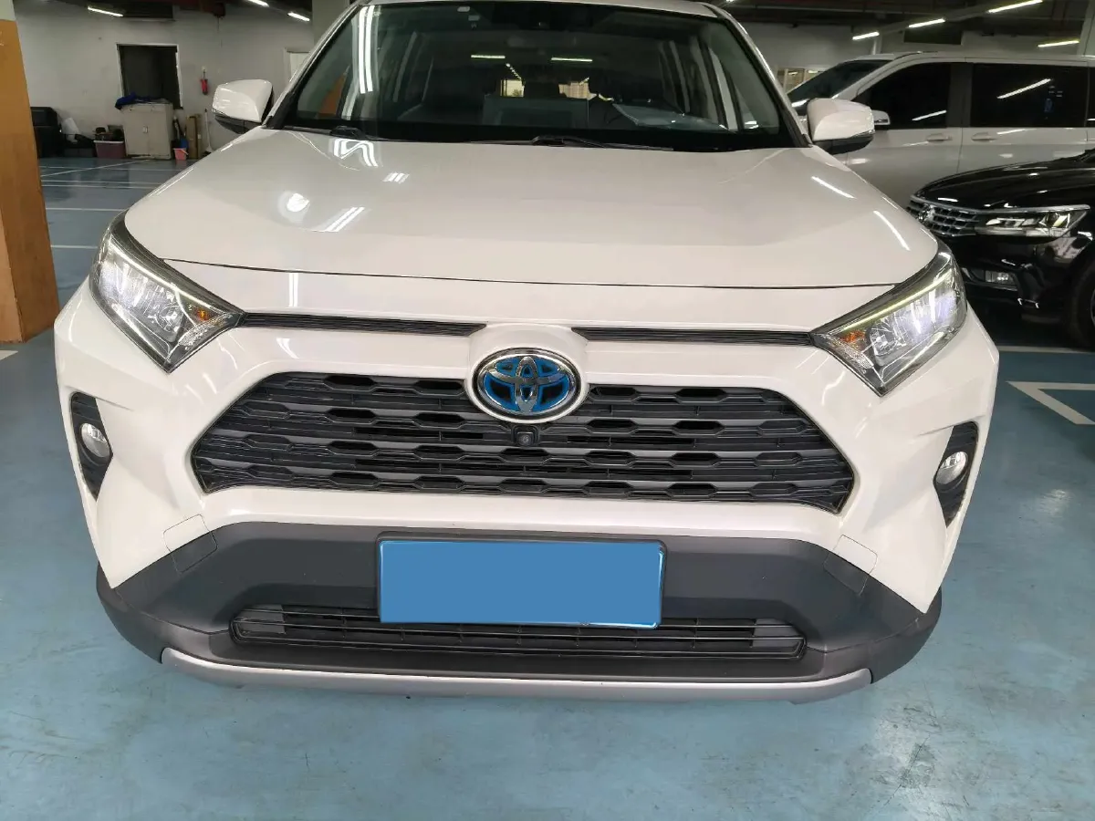 2020 Toyota RAV4 2.5L 178HP L4 E-CVT Hybrid,autocango,china used car exporter,china ev exporter,chinese used car exporter,chinese used ev exporter