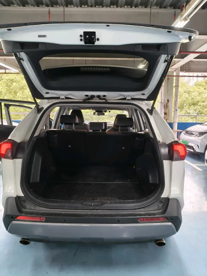 2020 Toyota RAV4 2.5L 178HP L4 E-CVT Hybrid,autocango,china used car exporter,china ev exporter,chinese used car exporter,chinese used ev exporter