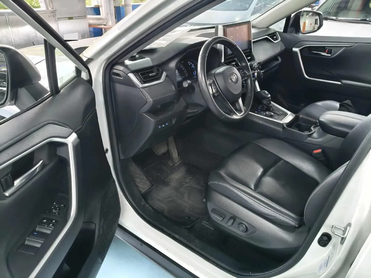 2020 Toyota RAV4 2.5L 178HP L4 E-CVT Hybrid,autocango,china used car exporter,china ev exporter,chinese used car exporter,chinese used ev exporter