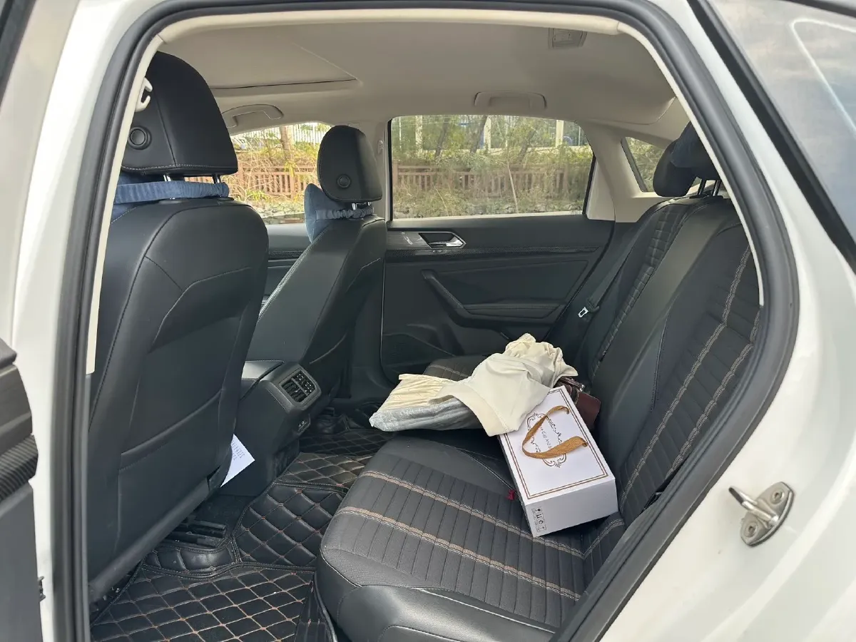 2021 Volkswagen Lavida 1.4T 150HP L4 7DCT,autocango,china used car exporter,china ev exporter,chinese used car exporter,chinese used ev exporter