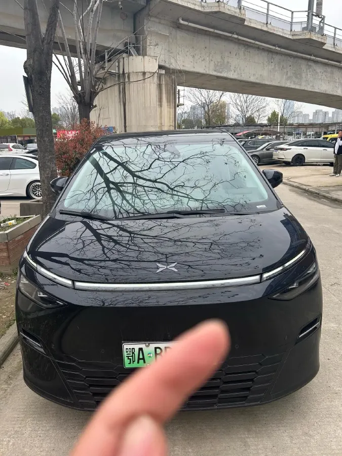 2025 Xpeng X9 BEV,autocango,china used car exporter,china ev exporter,chinese used car exporter,chinese used ev exporter