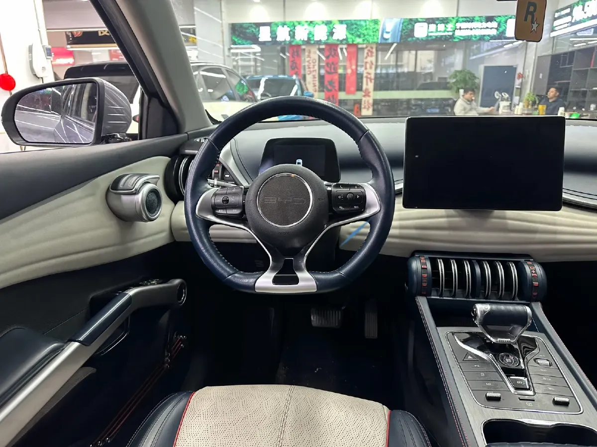 2022 Hycan Z03 BEV 64.23KWH,autocango,china used car exporter,china ev exporter,chinese used car exporter,chinese used ev exporter