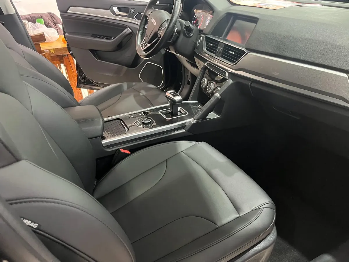 2018 Haval H6 1.5T 150HP L4 7DCT,autocango,china used car exporter,china ev exporter,chinese used car exporter,chinese used ev exporter