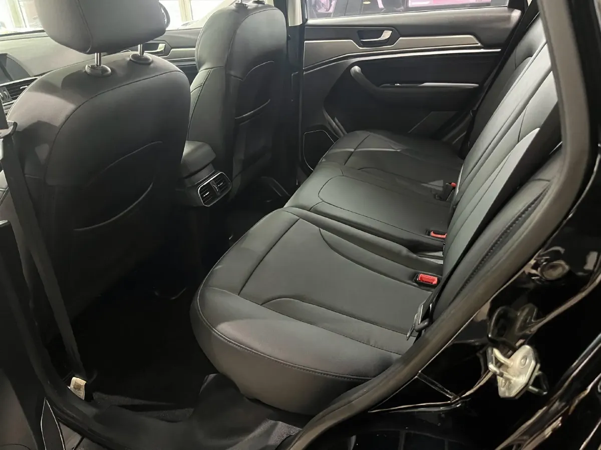2018 Haval H6 1.5T 150HP L4 7DCT,autocango,china used car exporter,china ev exporter,chinese used car exporter,chinese used ev exporter