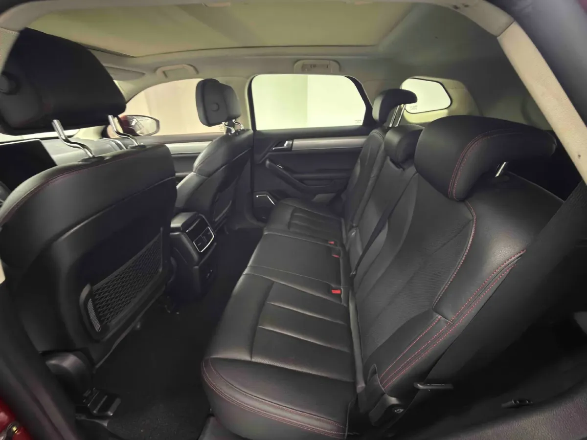 2019 Volkswagen Teramont 2.0T 220HP L4 7DCT,autocango,china used car exporter,china ev exporter,chinese used car exporter,chinese used ev exporter