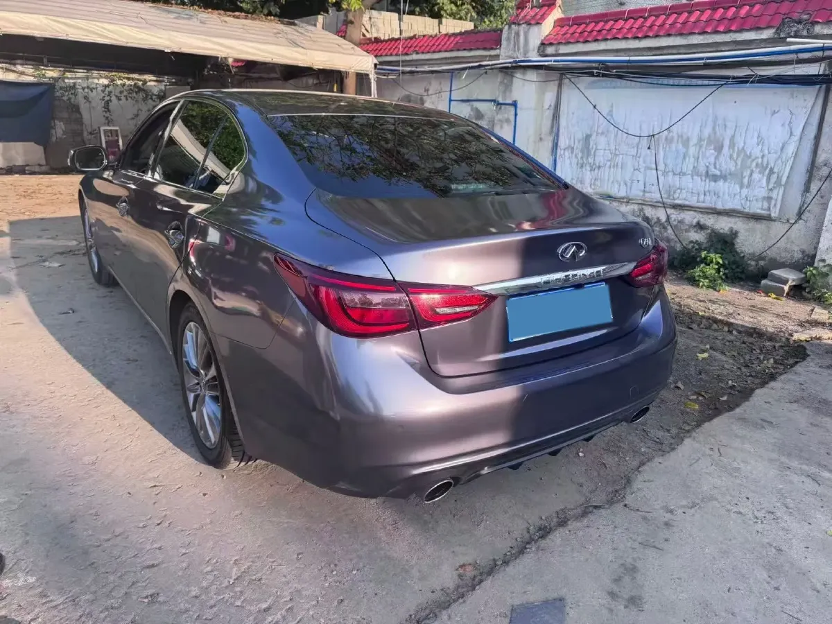 2018 Jeep Grand Commander 2.0T 265HP L4 9AT,autocango,china used car exporter,china ev exporter,chinese used car exporter,chinese used ev exporter