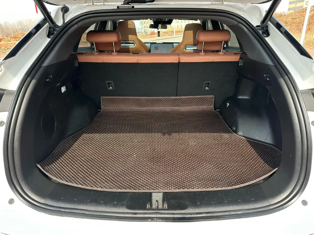 2025 ChangAn UNI-Z 1.5T 188HP L4 7DCT,autocango,china used car exporter,china ev exporter,chinese used car exporter,chinese used ev exporter