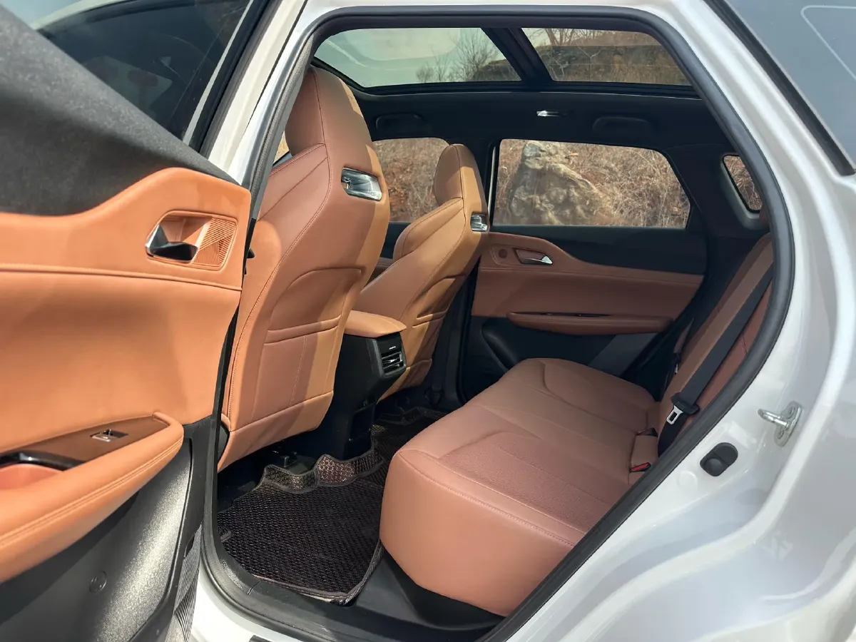 2025 ChangAn UNI-Z 1.5T 188HP L4 7DCT,autocango,china used car exporter,china ev exporter,chinese used car exporter,chinese used ev exporter