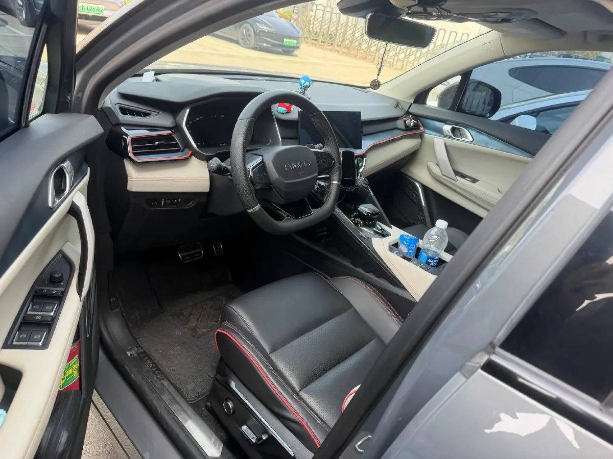 2020 LYNK&CO 06 1.5T 177HP L3 7DCT,autocango,china used car exporter,china ev exporter,chinese used car exporter,chinese used ev exporter