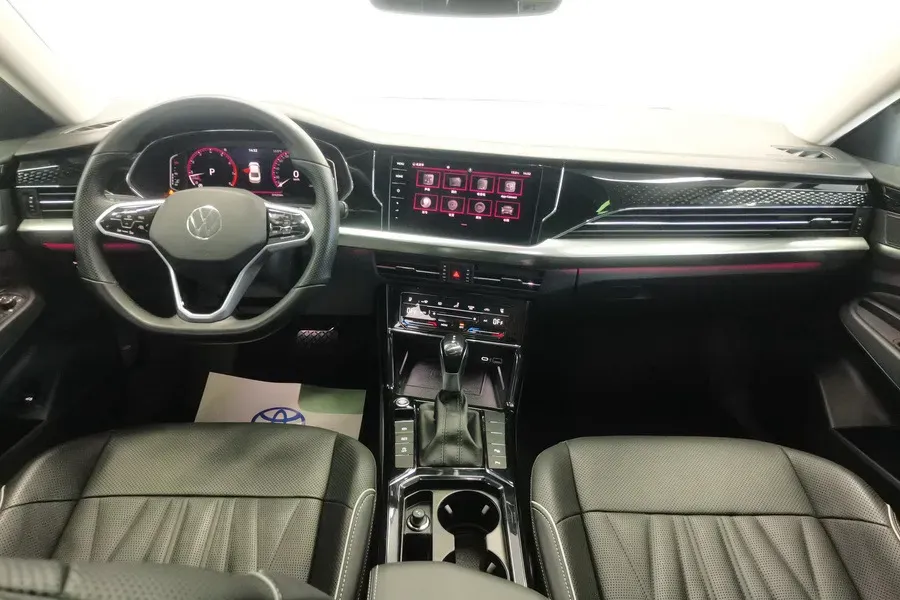 2022 Xpeng P7 BEV 60.2KWH,autocango,china used car exporter,china ev exporter,chinese used car exporter,chinese used ev exporter