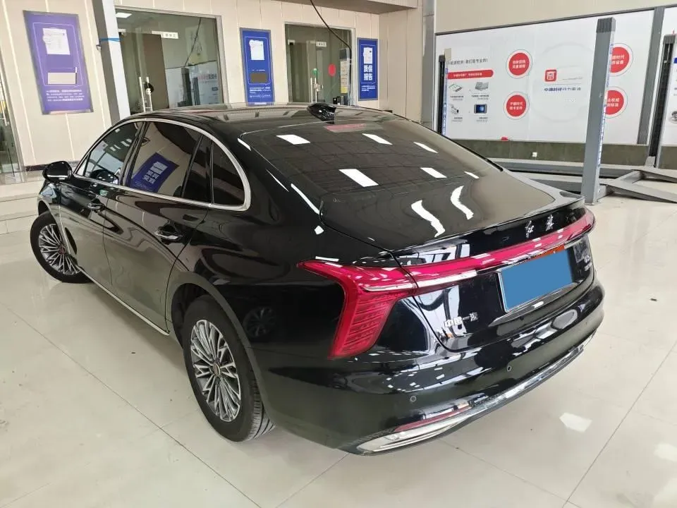 2025 HongQi H5 1.5T 169HP L4 7DCT,autocango,china used car exporter,china ev exporter,chinese used car exporter,chinese used ev exporter