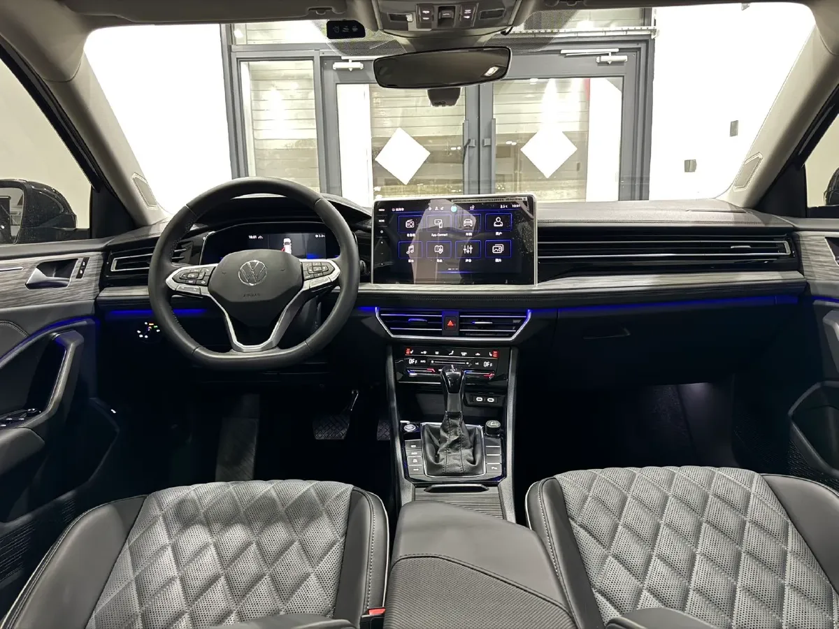 2023 Volkswagen Sagitar 1.4T 150HP L4 7DCT,autocango,china used car exporter,china ev exporter,chinese used car exporter,chinese used ev exporter