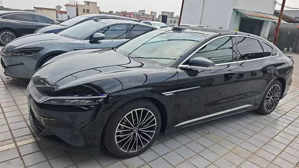 2025 BYD Han 1.5T 156HP L4 E-CVT PHEV,autocango,china used car exporter,china ev exporter,chinese used car exporter,chinese used ev exporter