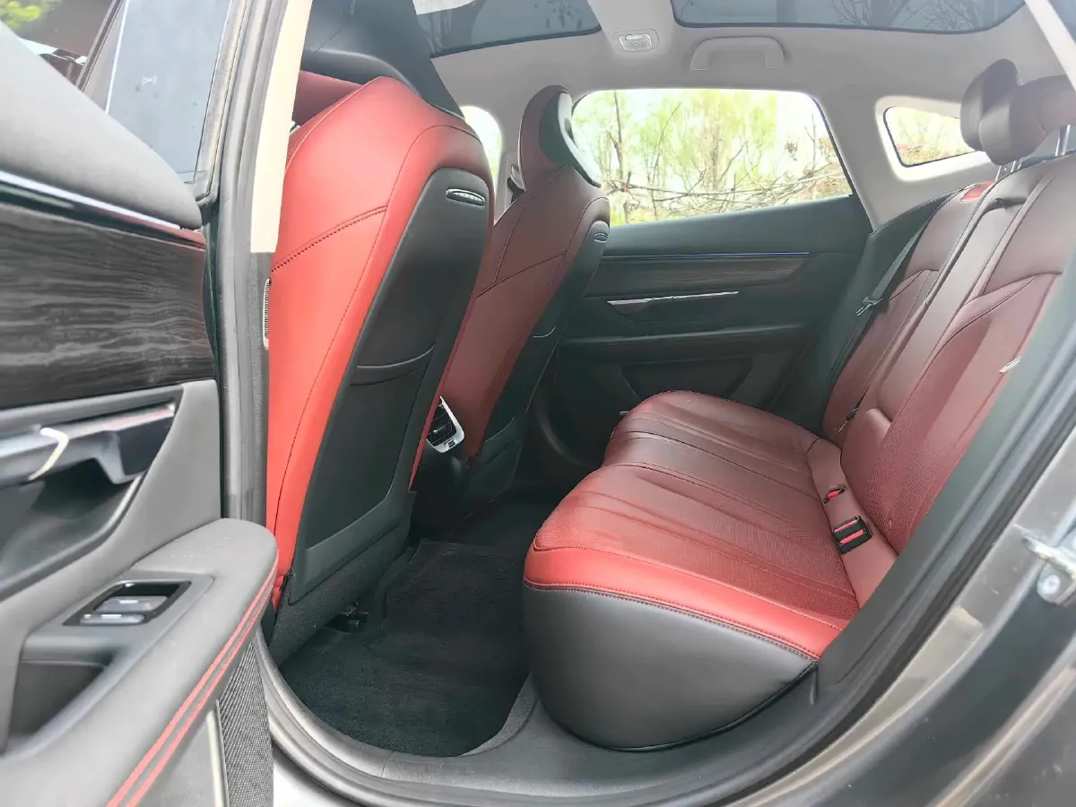 2020 Xpeng P7 BEV 70.8KWH,autocango,china used car exporter,china ev exporter,chinese used car exporter,chinese used ev exporter