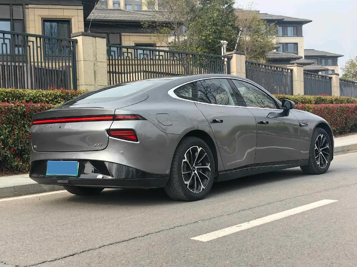 2020 Xpeng P7 BEV 70.8KWH,autocango,china used car exporter,china ev exporter,chinese used car exporter,chinese used ev exporter