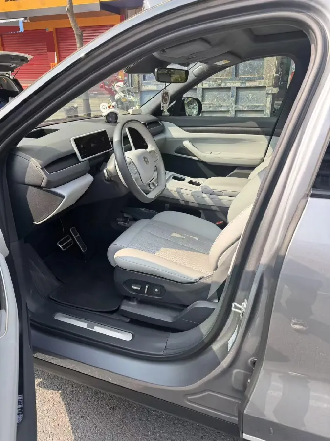 2024 NIO ES8 BEV 75KWH,autocango,china used car exporter,china ev exporter,chinese used car exporter,chinese used ev exporter