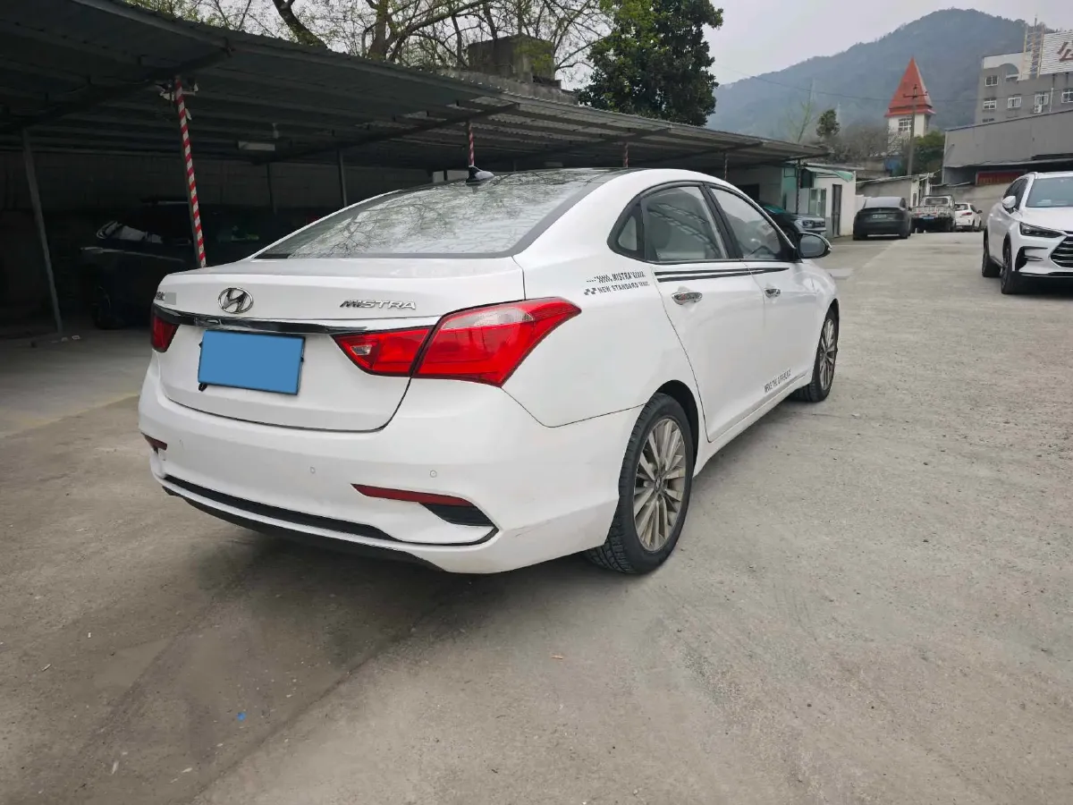 2017 Hyundai Mistra 1.8L 143HP L4 6AT,autocango,china used car exporter,china ev exporter,chinese used car exporter,chinese used ev exporter