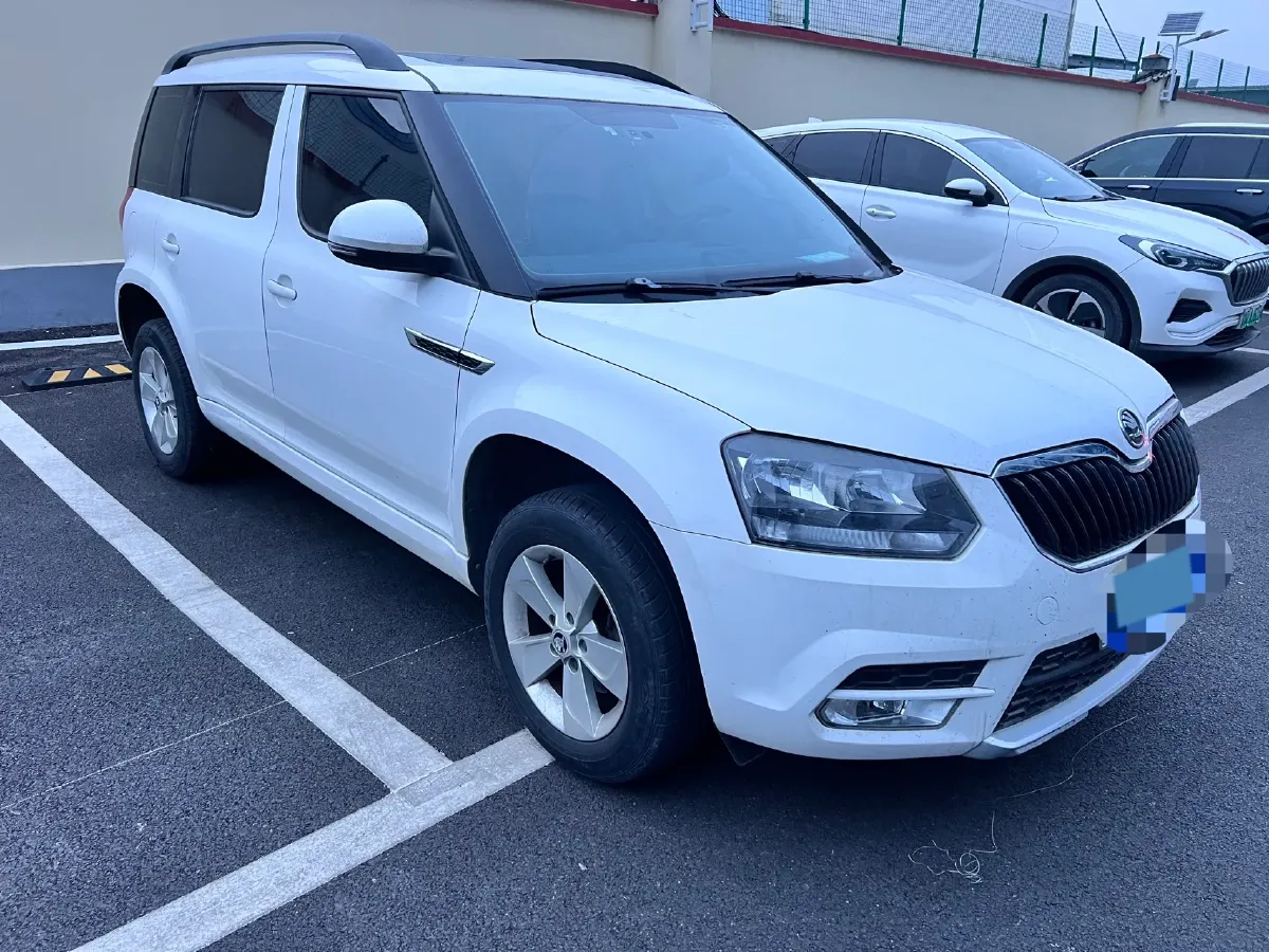 2016 Skoda Yeti 1.4T 150HP L4 7DCT,autocango,china used car exporter,china ev exporter,chinese used car exporter,chinese used ev exporter