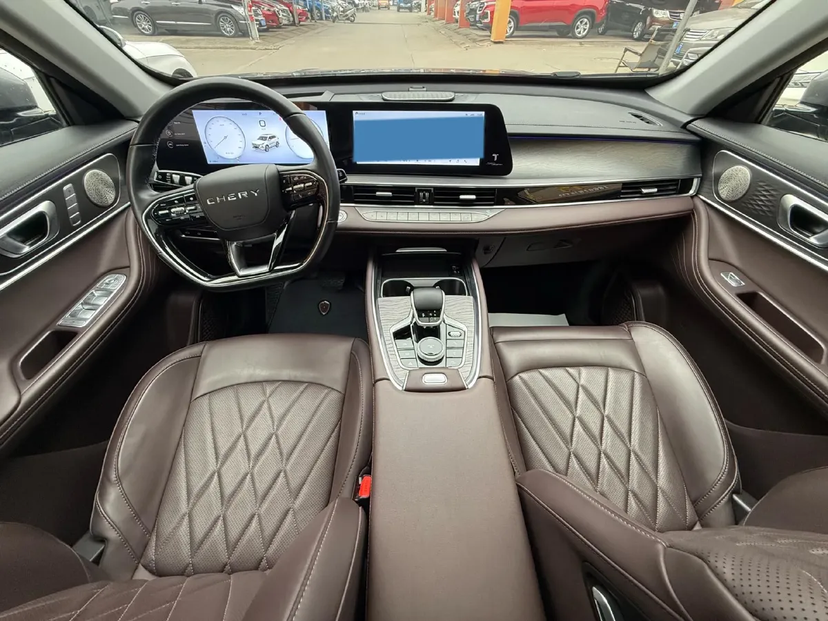 2025 Chery Tiggo 8 PRO 1.6T 197HP L4 7DCT,autocango,china used car exporter,china ev exporter,chinese used car exporter,chinese used ev exporter