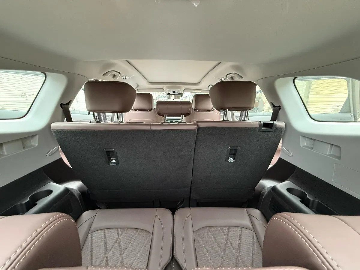 2025 Chery Tiggo 8 PRO 1.6T 197HP L4 7DCT,autocango,china used car exporter,china ev exporter,chinese used car exporter,chinese used ev exporter