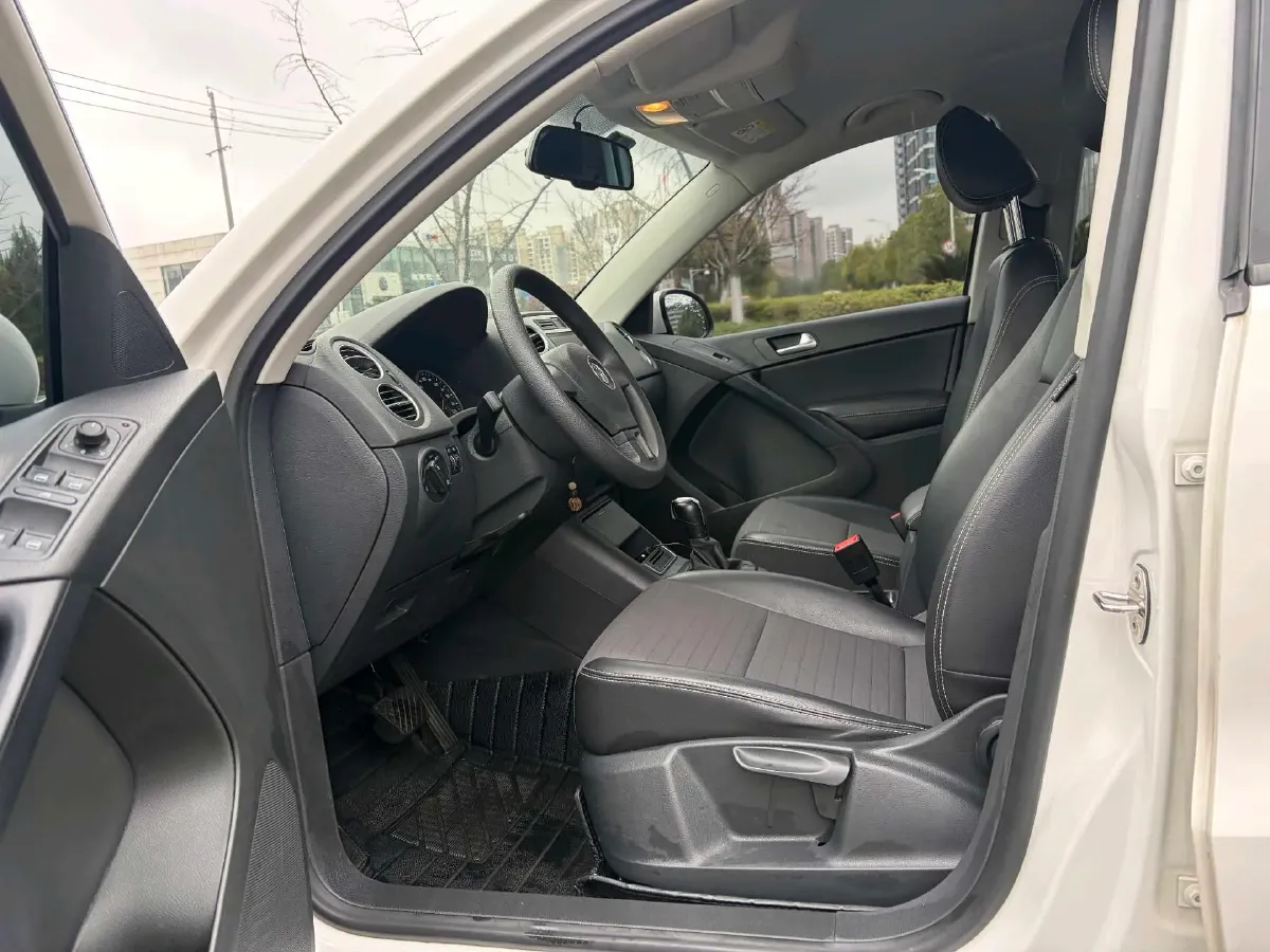 2016 Volkswagen Touran 1.4T 150HP L4 7DCT,autocango,china used car exporter,china ev exporter,chinese used car exporter,chinese used ev exporter