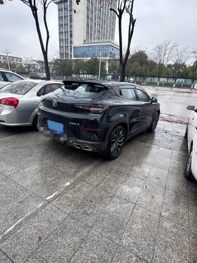 2022 ChangAn UNI-T 1.5T 188HP L4 7DCT,autocango,china used car exporter,china ev exporter,chinese used car exporter,chinese used ev exporter