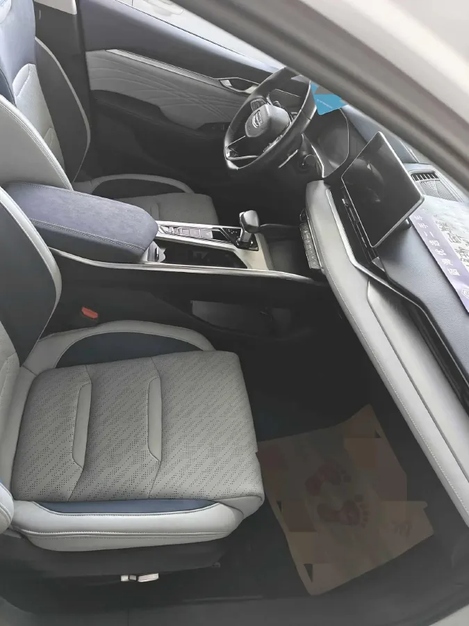 2021 Geely Preface 2.0T 190HP L4 7DCT,autocango,china used car exporter,china ev exporter,chinese used car exporter,chinese used ev exporter