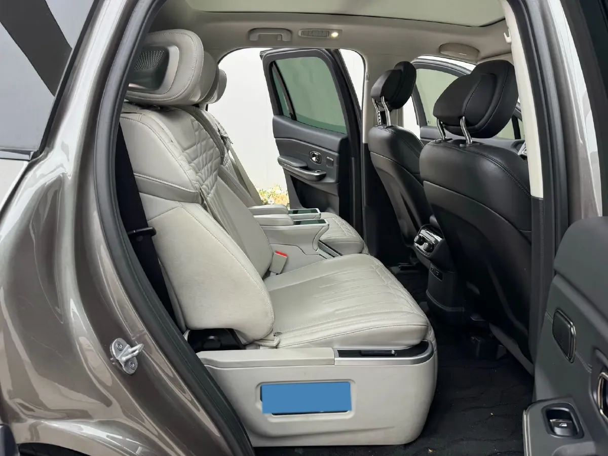 2020 NIO ES8 BEV 70KWH,autocango,china used car exporter,china ev exporter,chinese used car exporter,chinese used ev exporter