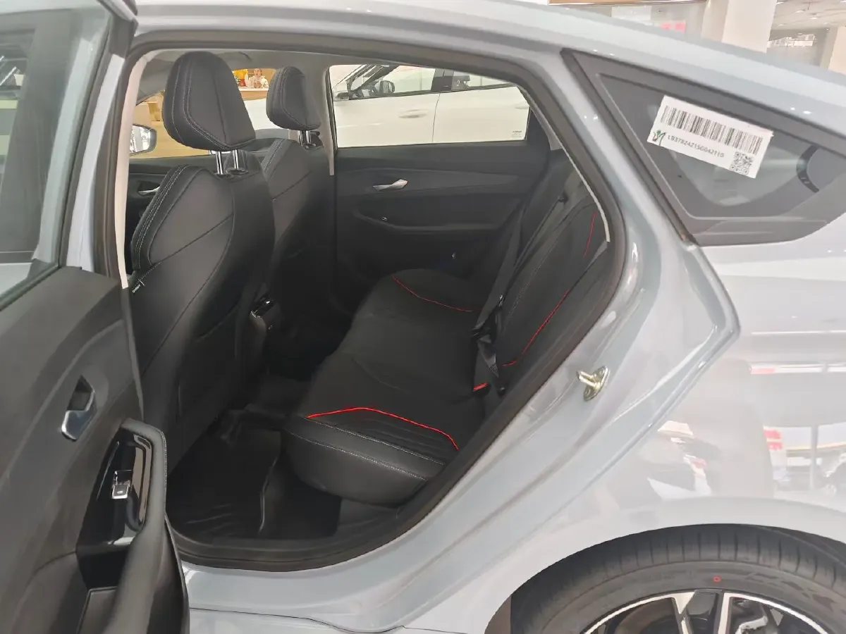 2024 Geely Binray 1.5T 181HP L4 7DCT,autocango,china used car exporter,china ev exporter,chinese used car exporter,chinese used ev exporter