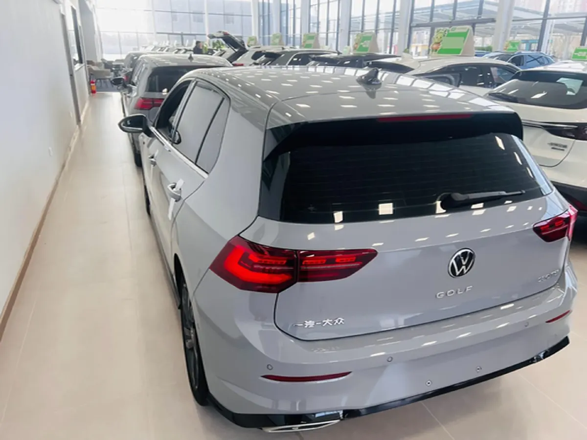 2023 Volkswagen Golf 1.4T 150HP L4 7DCT,autocango,china used car exporter,china ev exporter,chinese used car exporter,chinese used ev exporter