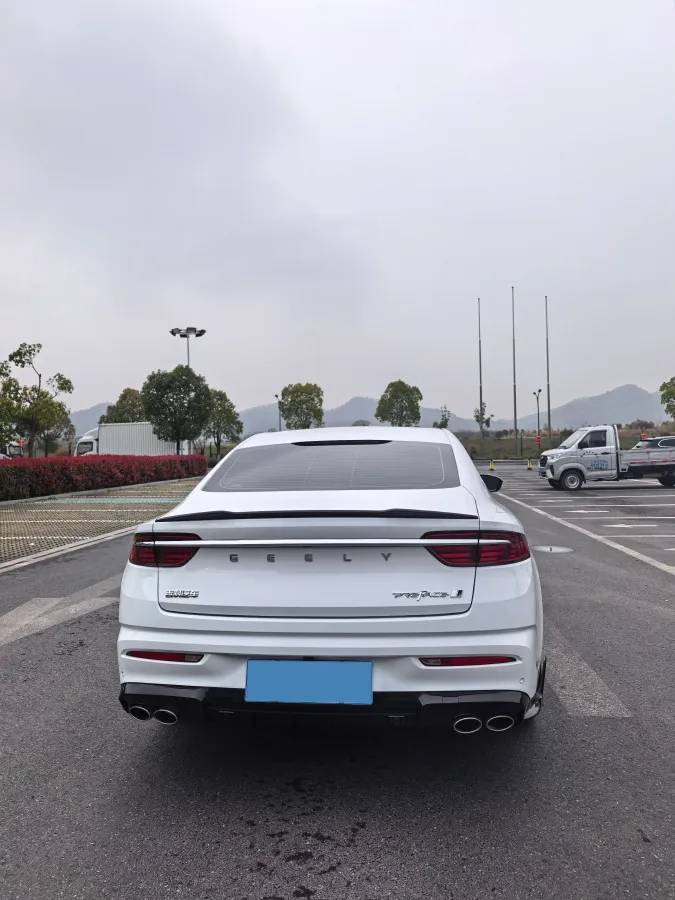 2025 Geely Preface 1.5T 181HP L4 7DCT,autocango,china used car exporter,china ev exporter,chinese used car exporter,chinese used ev exporter