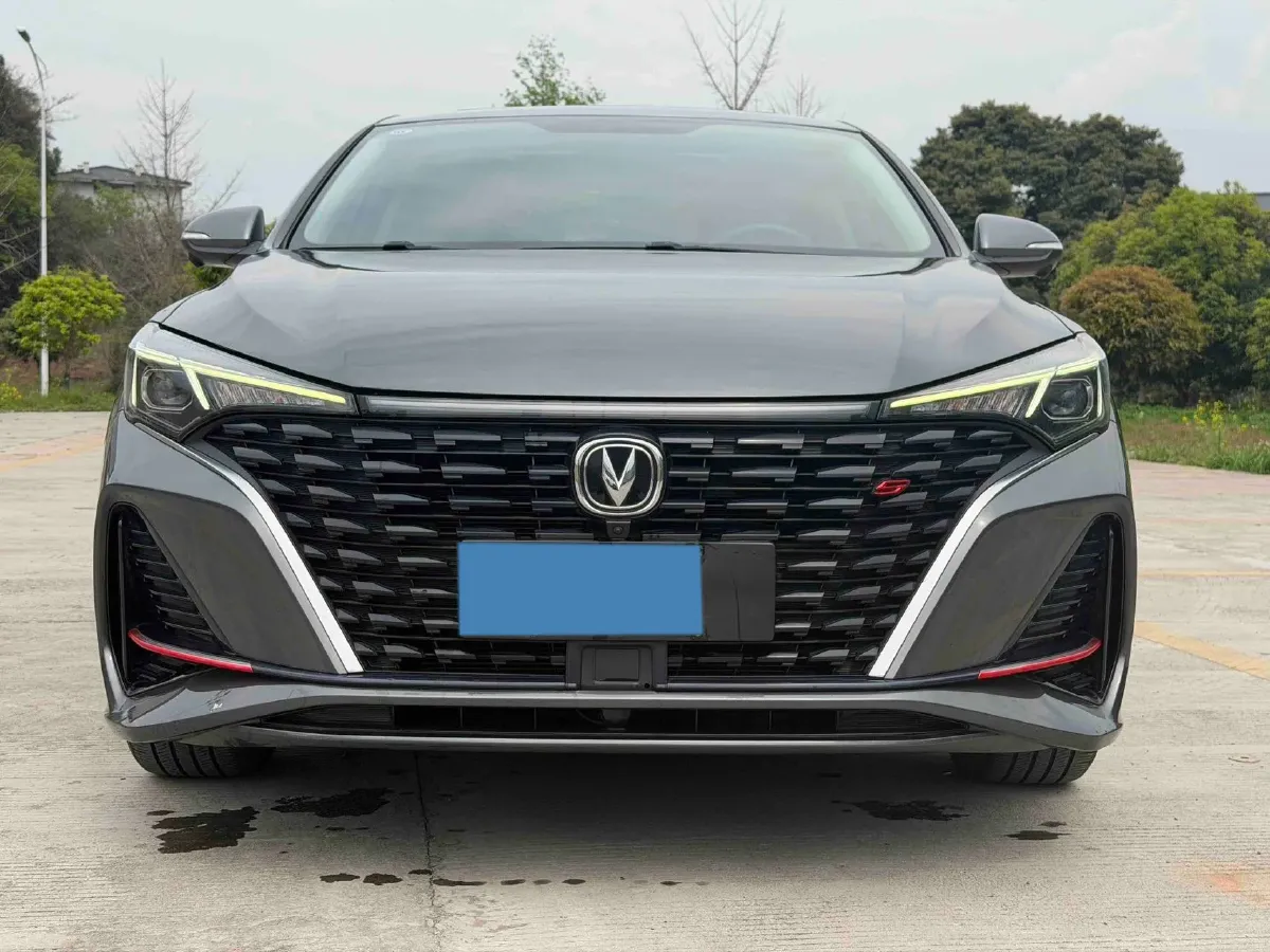 2022 ChangAn Eado 1.4T 160HP L4 7DCT,autocango,china used car exporter,china ev exporter,chinese used car exporter,chinese used ev exporter