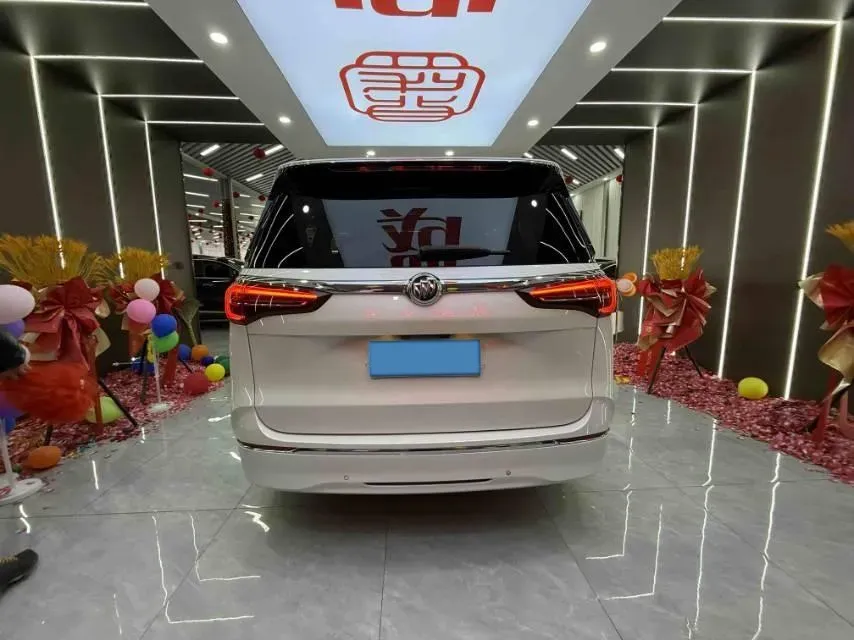 2021 Buick GL8 2.0T 237HP L4 9AT,autocango,china used car exporter,china ev exporter,chinese used car exporter,chinese used ev exporter