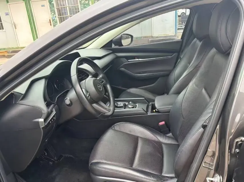 2020 Mazda 3 Axela 1.5L 117HP L4 6AT,autocango,china used car exporter,china ev exporter,chinese used car exporter,chinese used ev exporter