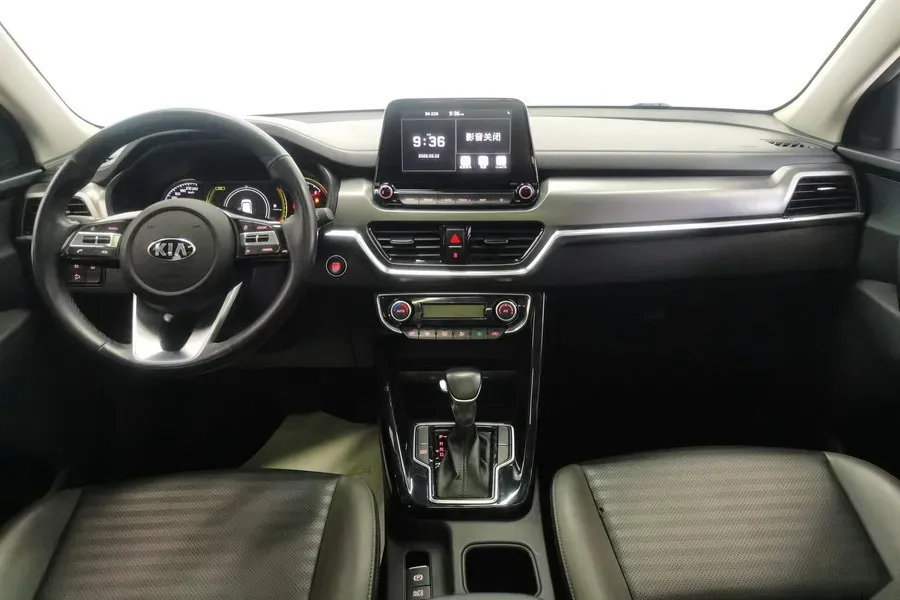 2018 Kia Sportage R 2.0L 160HP L4 6AT,autocango,china used car exporter,china ev exporter,chinese used car exporter,chinese used ev exporter