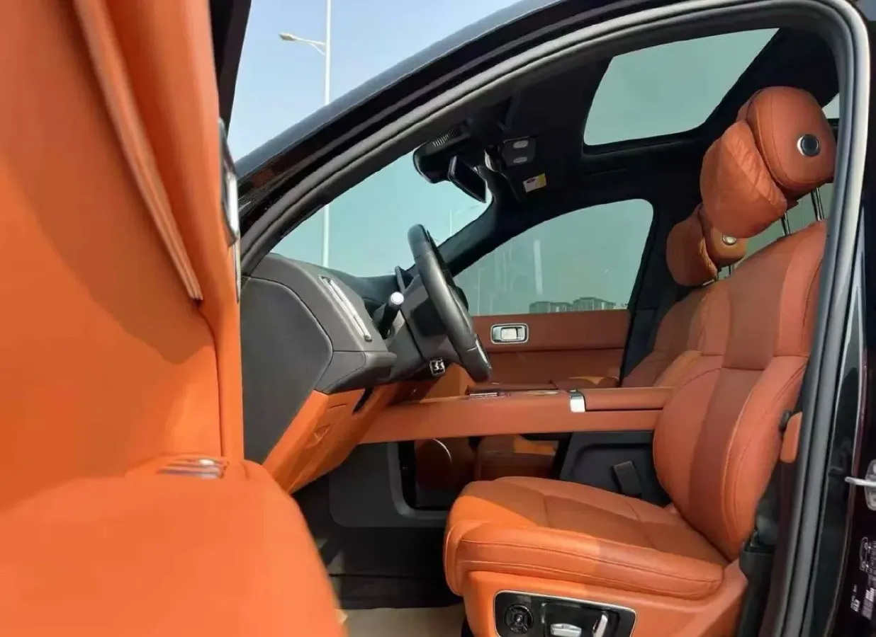 2023 Li L8 Range Extended 154HP REEV 40.9KWH,autocango,china used car exporter,china ev exporter,chinese used car exporter,chinese used ev exporter