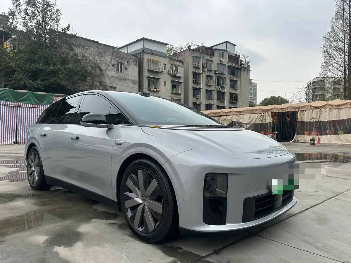 2025 Li i6 BEV,autocango,china used car exporter,china ev exporter,chinese used car exporter,chinese used ev exporter