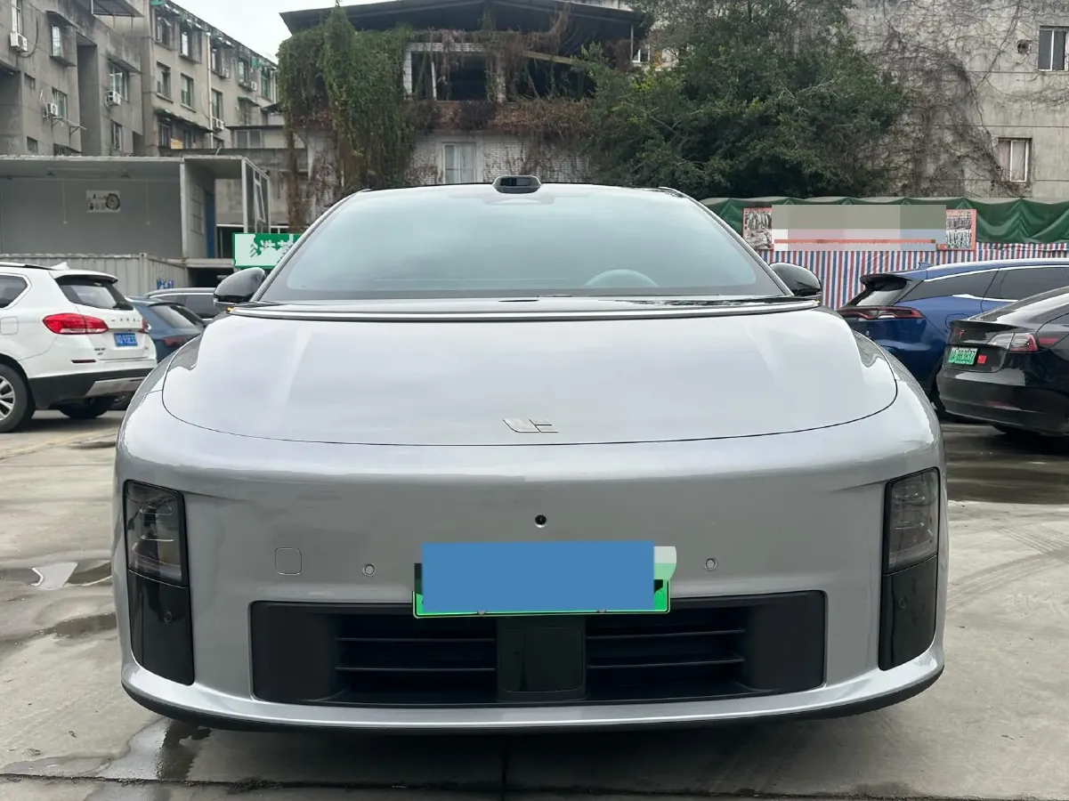 2025 Li i6 BEV,autocango,china used car exporter,china ev exporter,chinese used car exporter,chinese used ev exporter