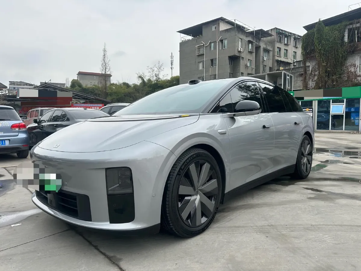 2025 Li i6 BEV,autocango,china used car exporter,china ev exporter,chinese used car exporter,chinese used ev exporter