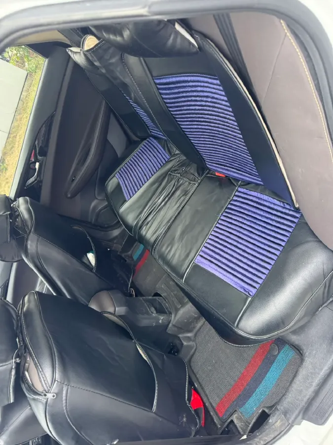 2019 ChangAn Eado DT 1.6L 125HP L4 5MT,autocango,china used car exporter,china ev exporter,chinese used car exporter,chinese used ev exporter