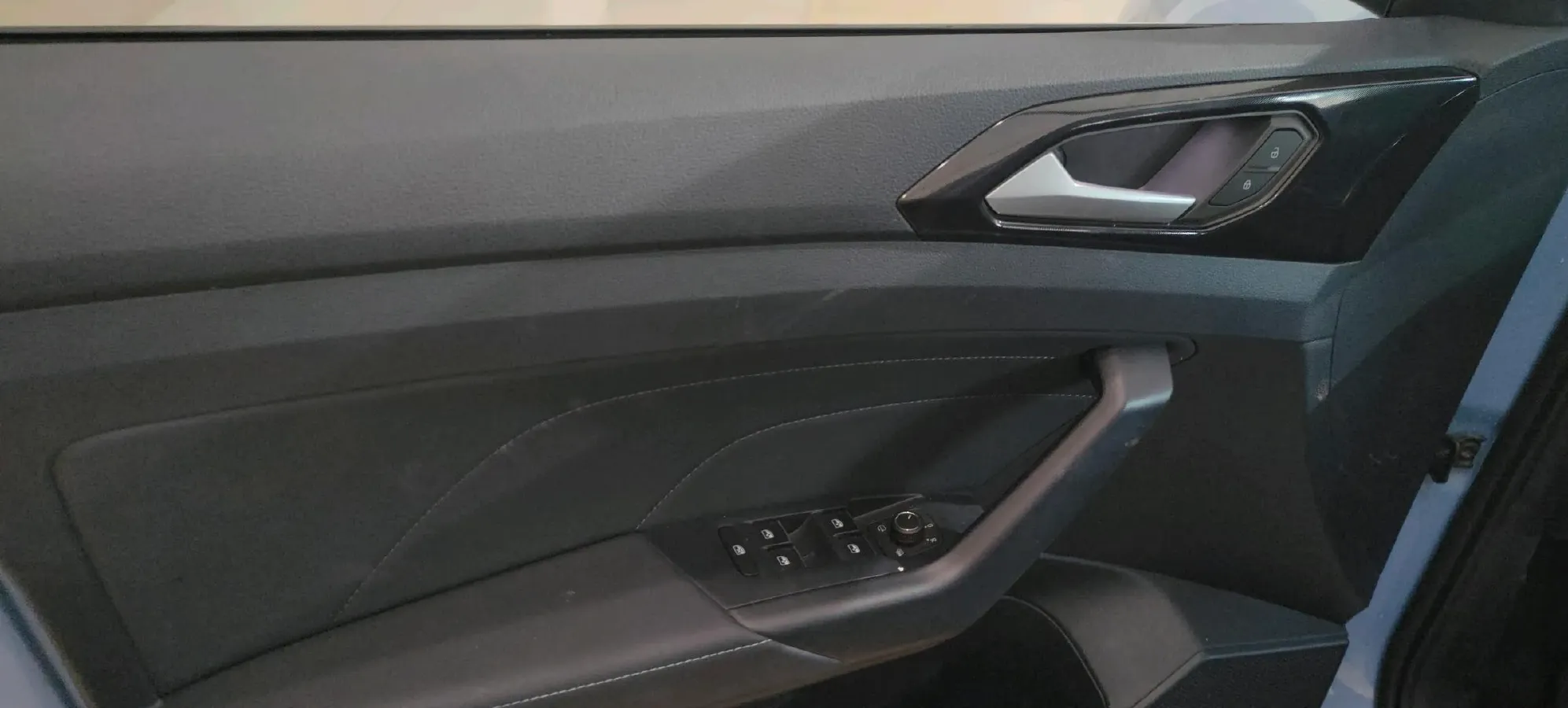 2025 Volkswagen Tharu 1.5T 160HP L4 7DCT,autocango,china used car exporter,china ev exporter,chinese used car exporter,chinese used ev exporter