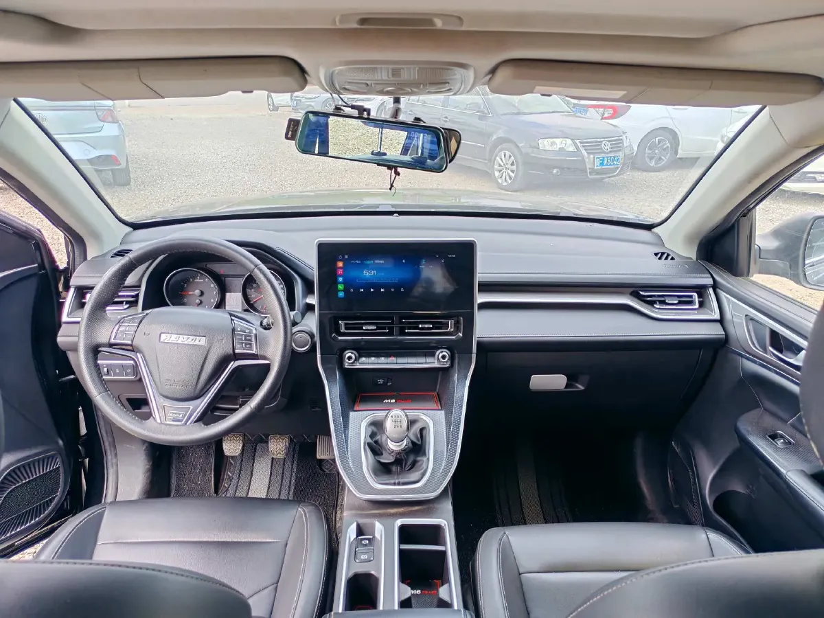 2021 Haval M6 1.5T 150HP L4 6MT,autocango,china used car exporter,china ev exporter,chinese used car exporter,chinese used ev exporter