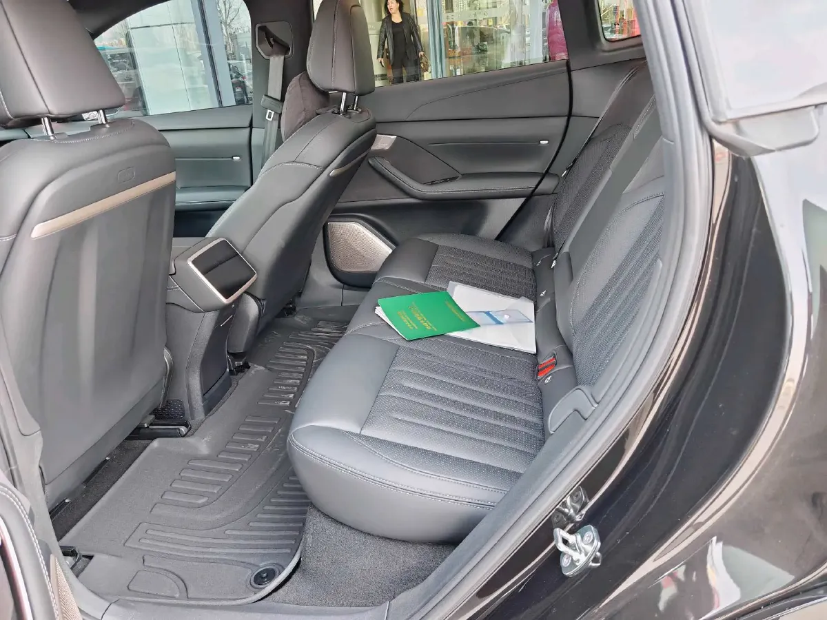 2024 ONVO L60 BEV 60KWH,autocango,china used car exporter,china ev exporter,chinese used car exporter,chinese used ev exporter