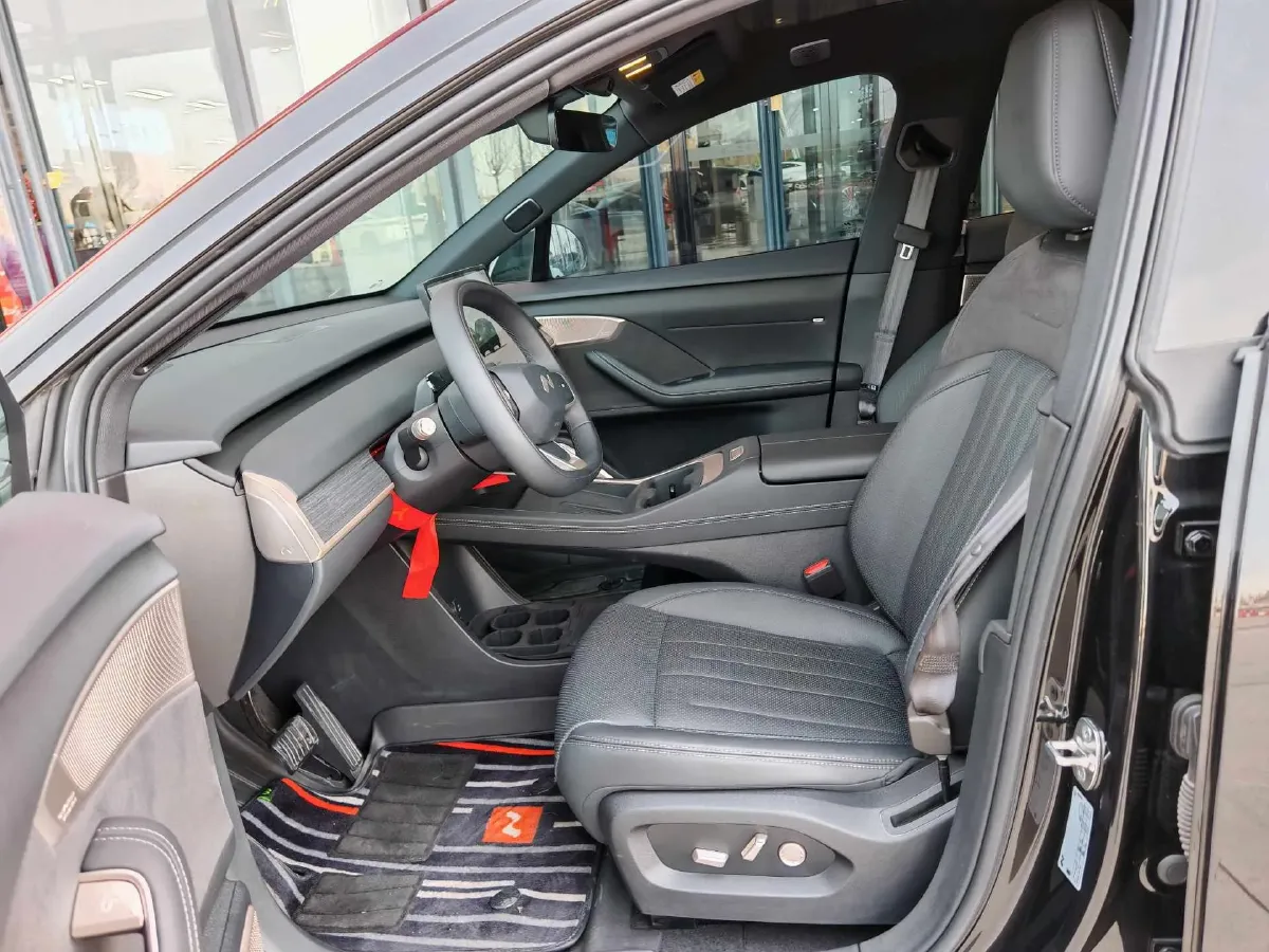 2024 ONVO L60 BEV 60KWH,autocango,china used car exporter,china ev exporter,chinese used car exporter,chinese used ev exporter