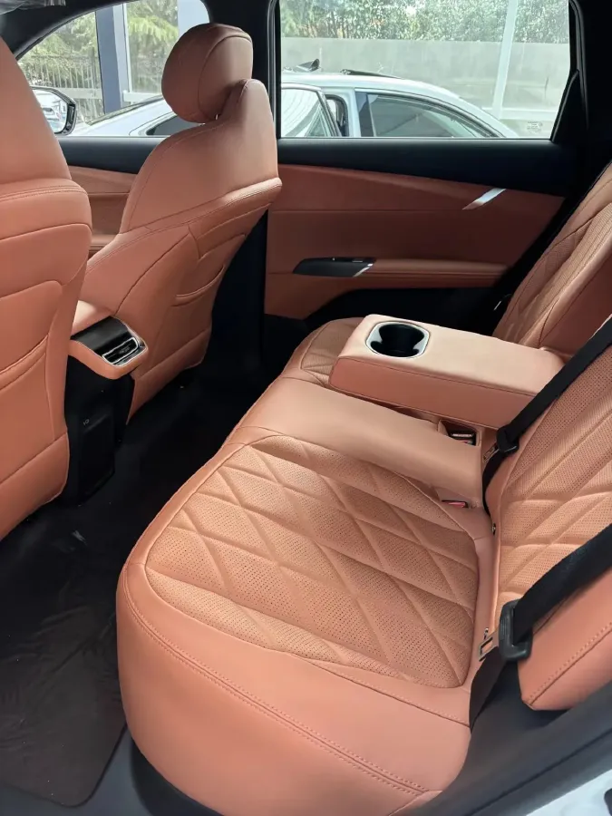 2025 ChangAn CS75 Plus 1.5T 192HP L4 8AT,autocango,china used car exporter,china ev exporter,chinese used car exporter,chinese used ev exporter