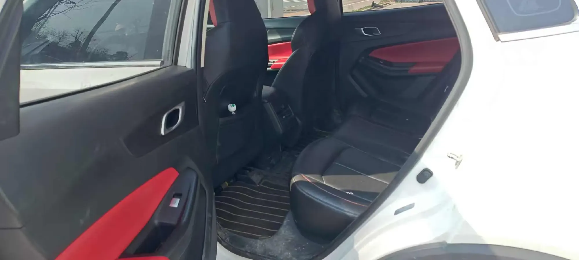 2022 ChangAn Oshan X7 Plus 1.5T 188HP L4 7DCT,autocango,china used car exporter,china ev exporter,chinese used car exporter,chinese used ev exporter