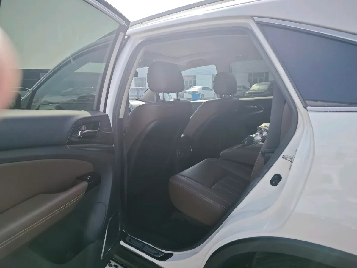 2017 BYD Tang 2.0T 205HP L4 6DCT PHEV,autocango,china used car exporter,china ev exporter,chinese used car exporter,chinese used ev exporter