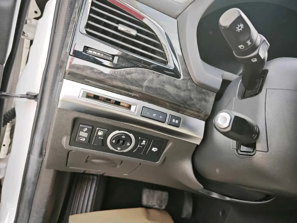 2017 BYD Tang 2.0T 205HP L4 6DCT PHEV,autocango,china used car exporter,china ev exporter,chinese used car exporter,chinese used ev exporter